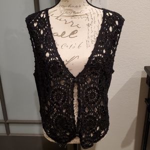👛Black Crochet Vest